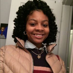 Meet your Posher, Jyonah